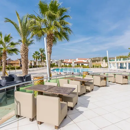 Resort Apollonium Bozbuk